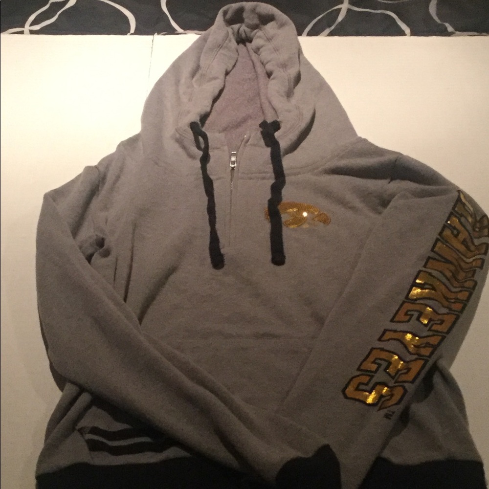 Victoria Secrets PINK Hawkeye sweatshirt